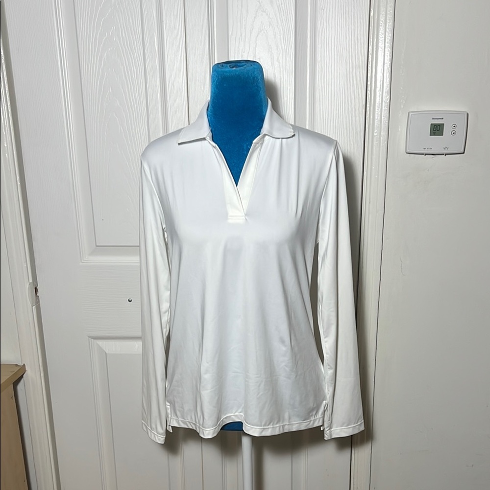 Tuckernuck White Collard Pullover Small - image 1